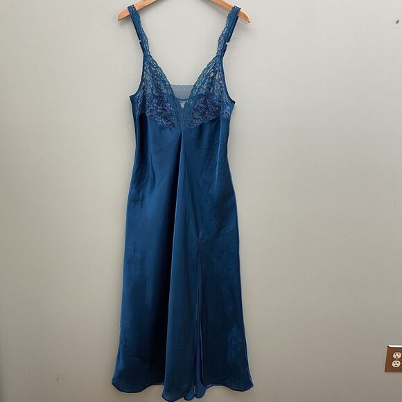 Victoria's Secret Other - VTG Victorias Secret Long Satin Slip Dress Side Slit Lace Womens L Green Blue